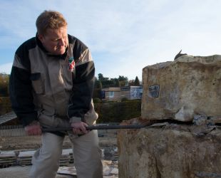Removing the stone structure of Latona fountain