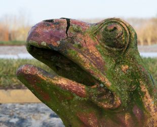 Les sculptures des bassins du Parterre de Latone partent en restauration